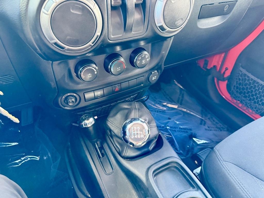 Jeep Wrangler 4WD 2dr Sport 2013