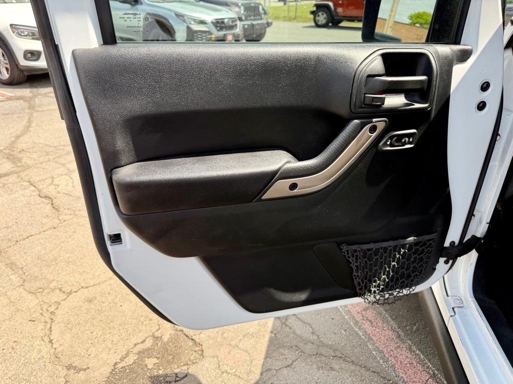Jeep Wrangler Unlimited 4WD 4dr 75th Anniversary 2016