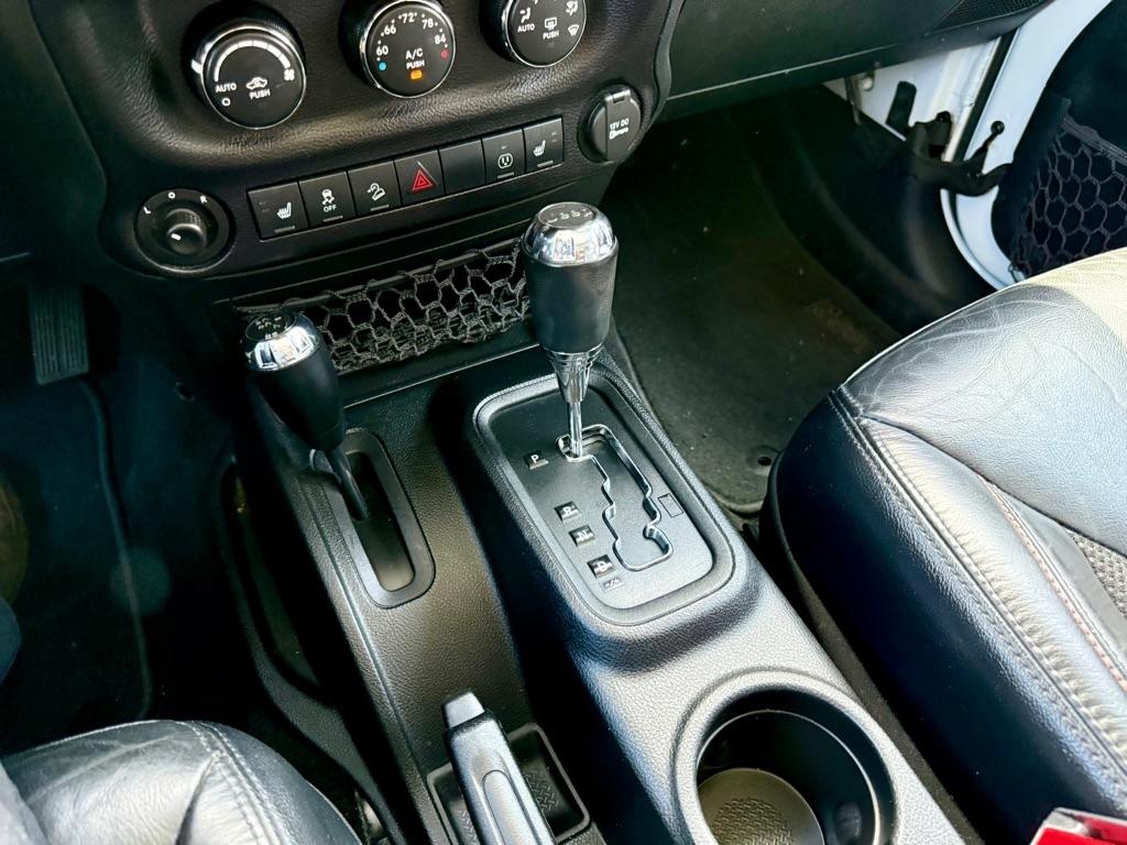 Jeep Wrangler Unlimited 4WD 4dr 75th Anniversary 2016