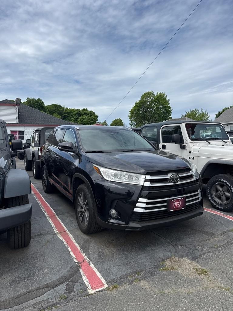 2017 Toyota Highlander XLE V6 AWD (Natl)