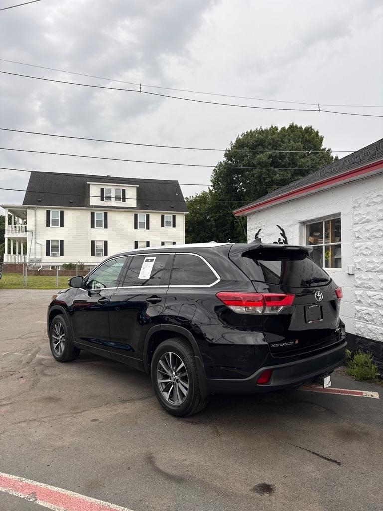 Toyota Highlander XLE V6 AWD (Natl) 2017