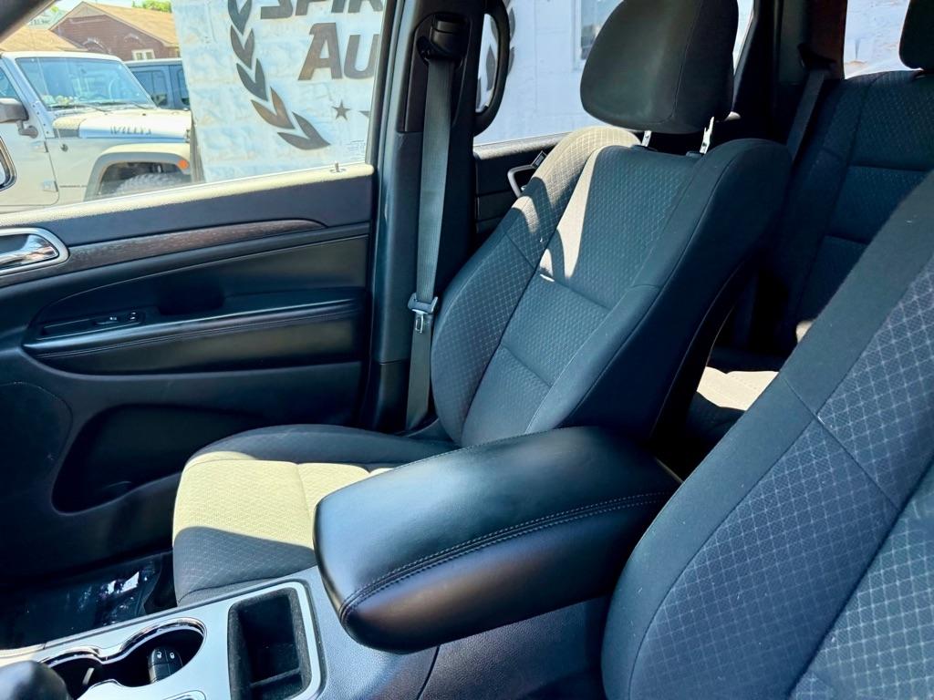 Jeep Grand Cherokee Laredo 4x4 *Ltd Avail* 2018