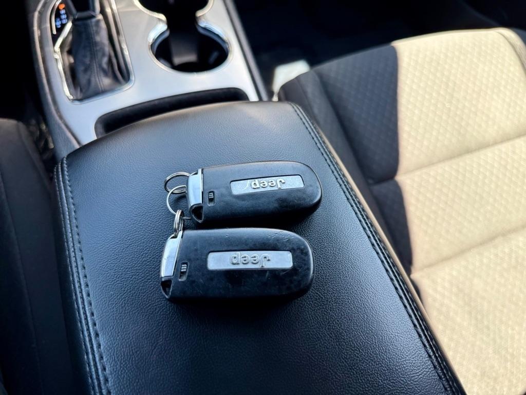 Jeep Grand Cherokee Laredo 4x4 *Ltd Avail* 2018