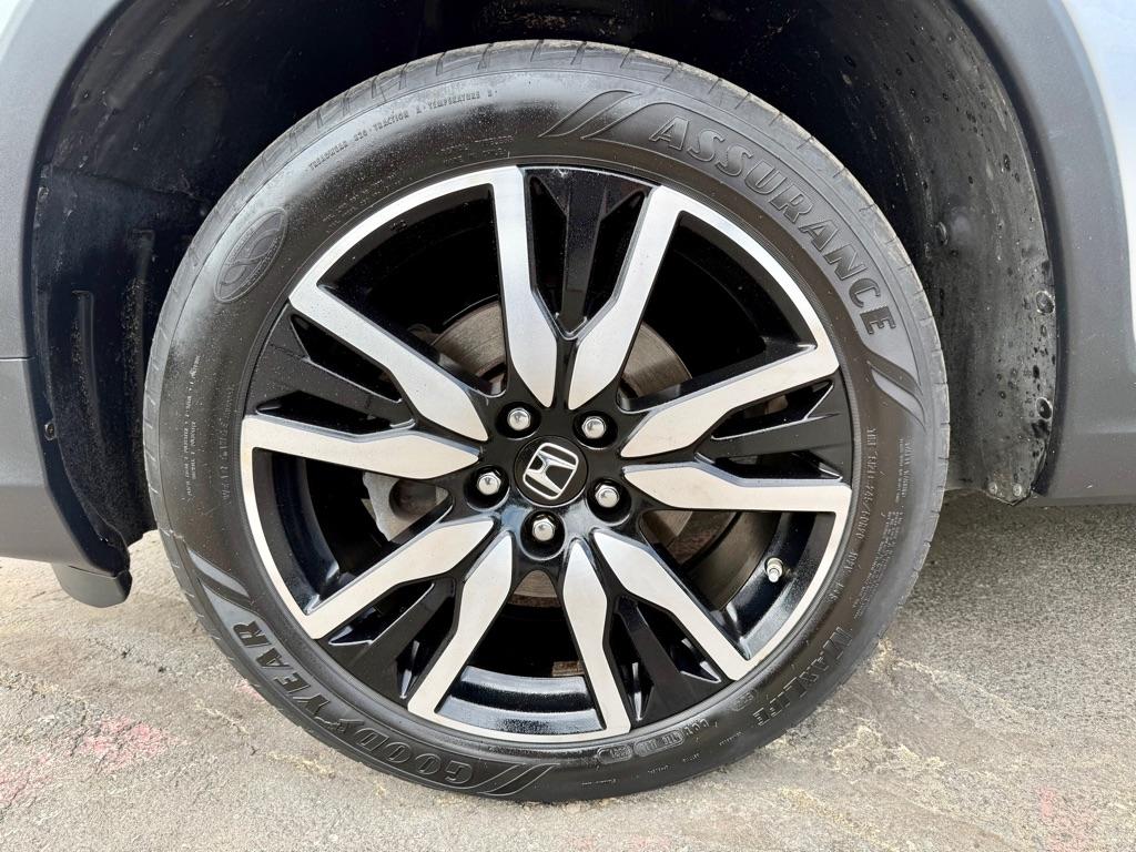 Honda Pilot Touring 7-Passenger AWD 2019