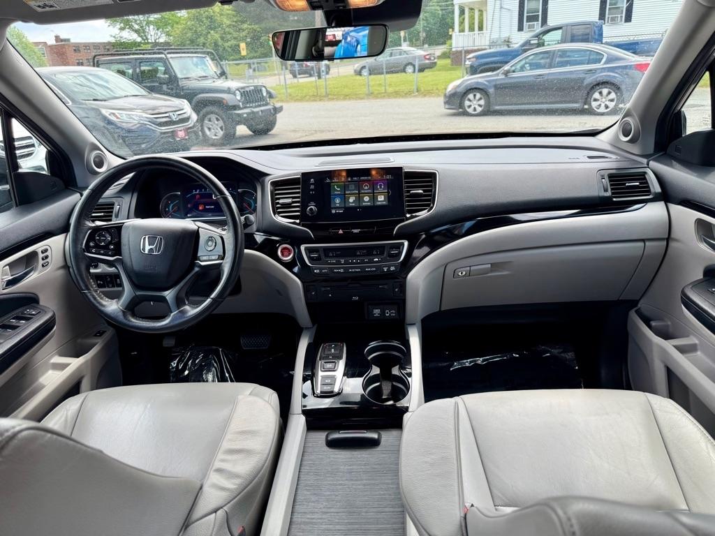 Honda Pilot Touring 7-Passenger AWD 2019