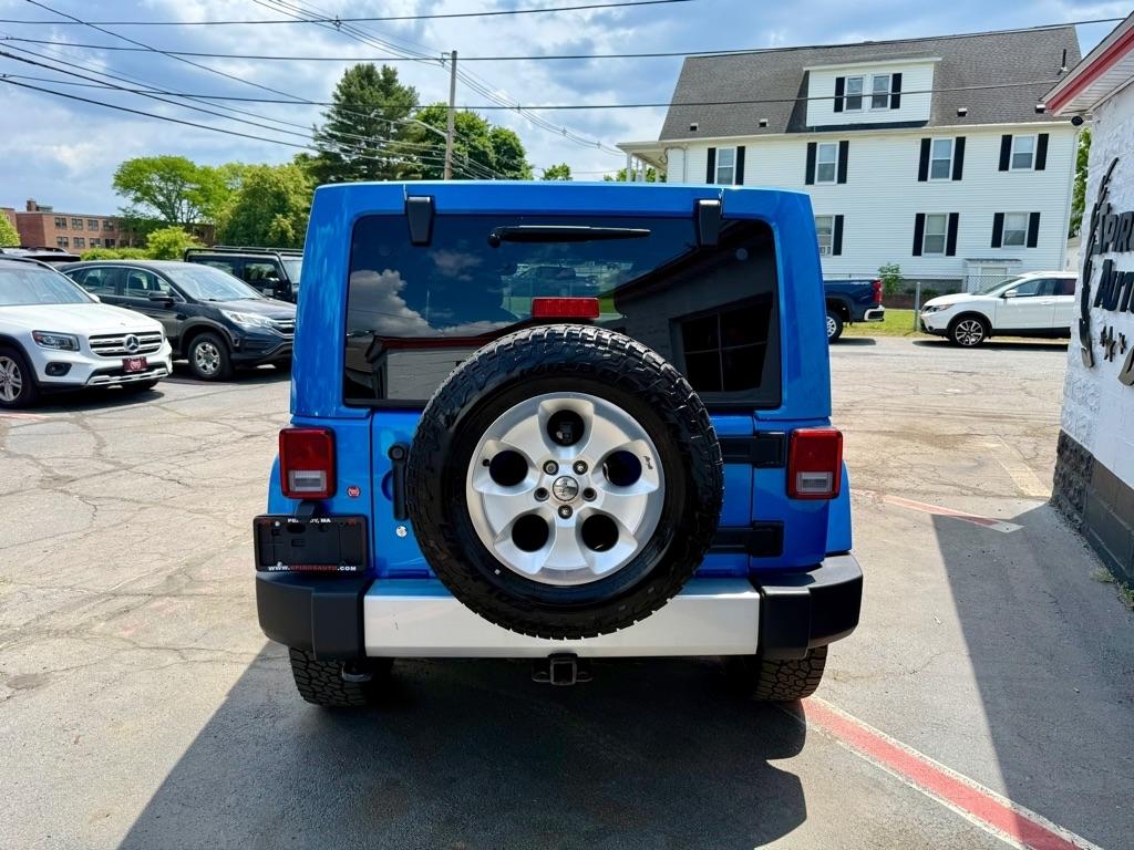 Jeep Wrangler Unlimited 4WD 4dr Sahara 2015