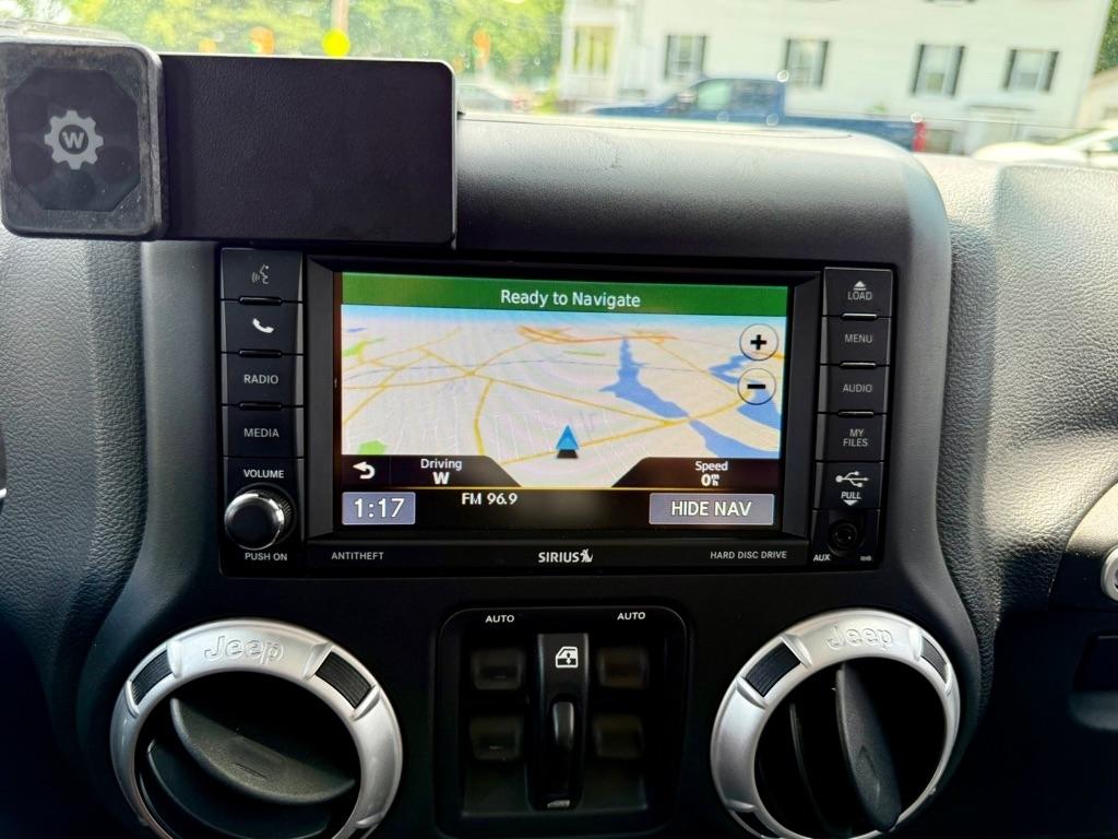 Jeep Wrangler Unlimited 4WD 4dr Sahara 2015