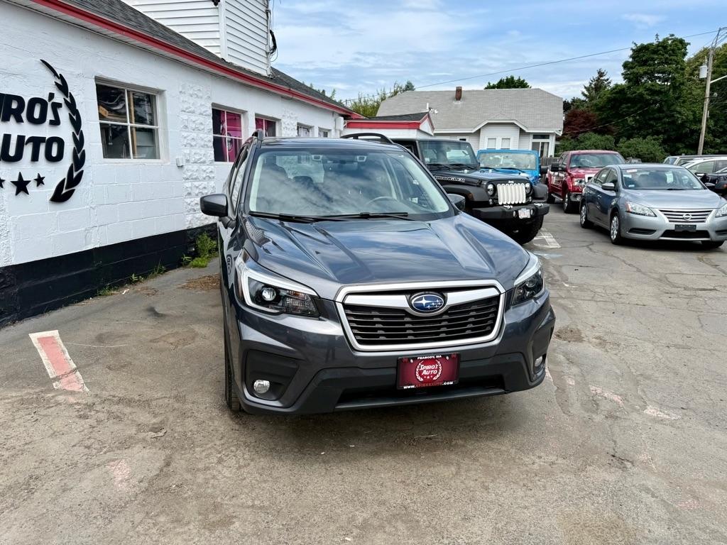 Subaru Forester Premium CVT 2021