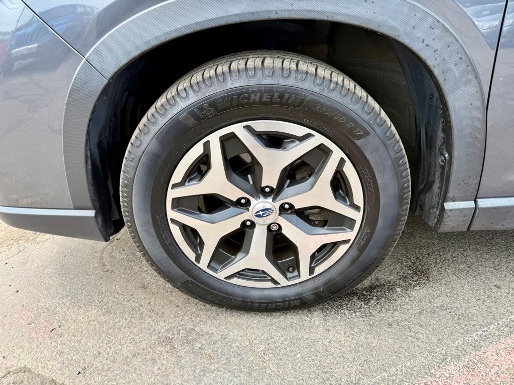Subaru Forester Premium CVT 2021