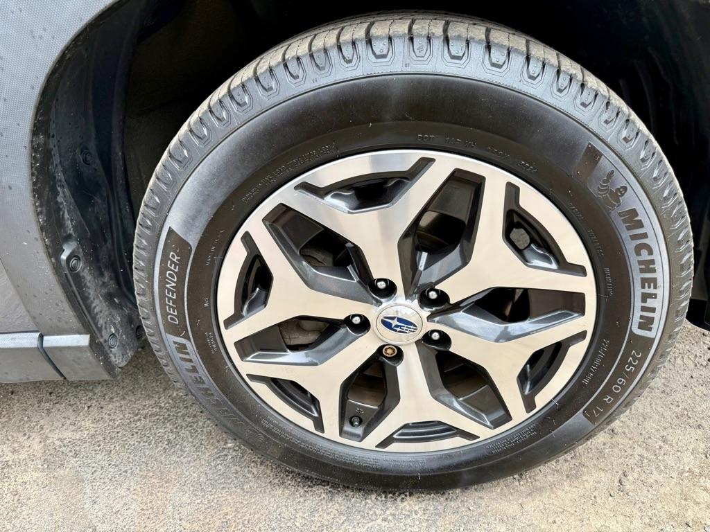 Subaru Forester Premium CVT 2021