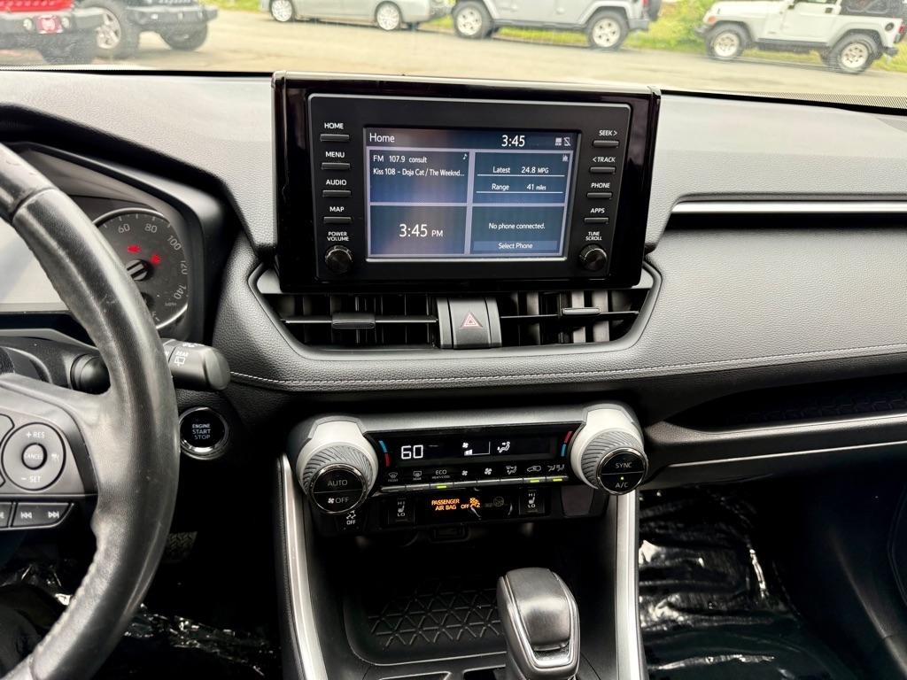 Toyota RAV4 XLE AWD (Natl) 2019