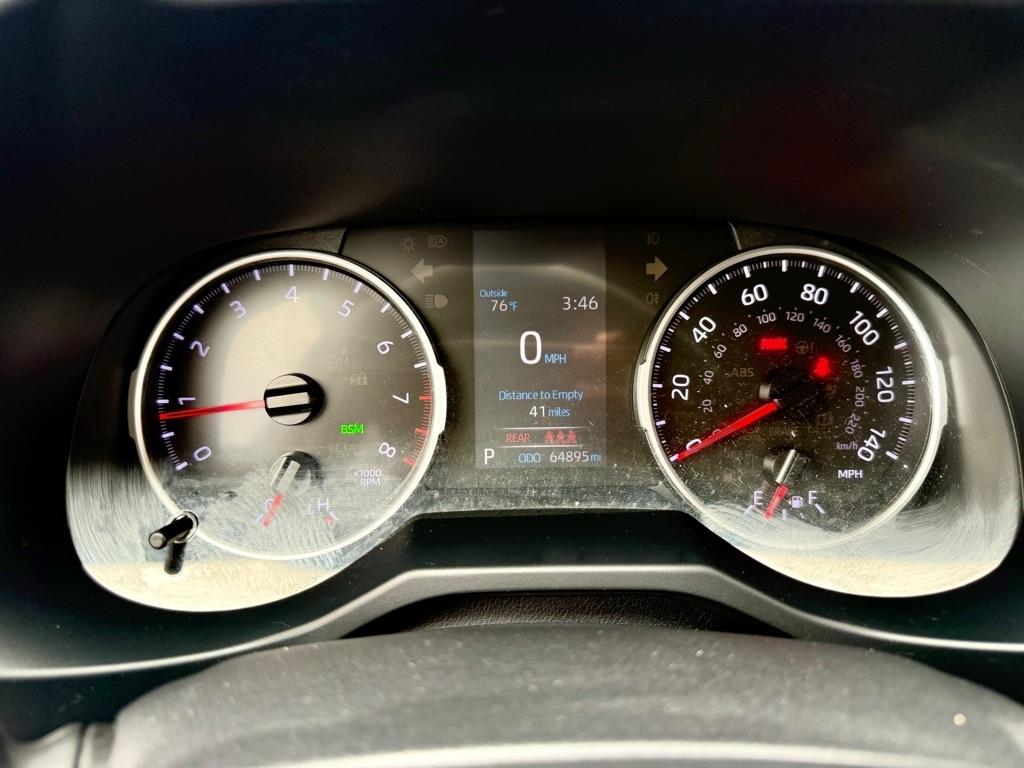 Toyota RAV4 XLE AWD (Natl) 2019