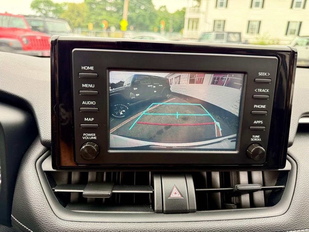 Toyota RAV4 XLE AWD (Natl) 2019