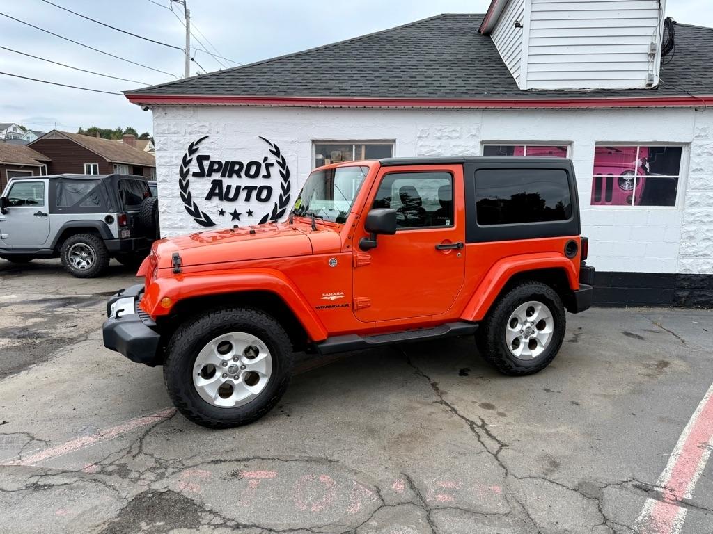 Jeep Wrangler 4WD 2dr Sahara 2015