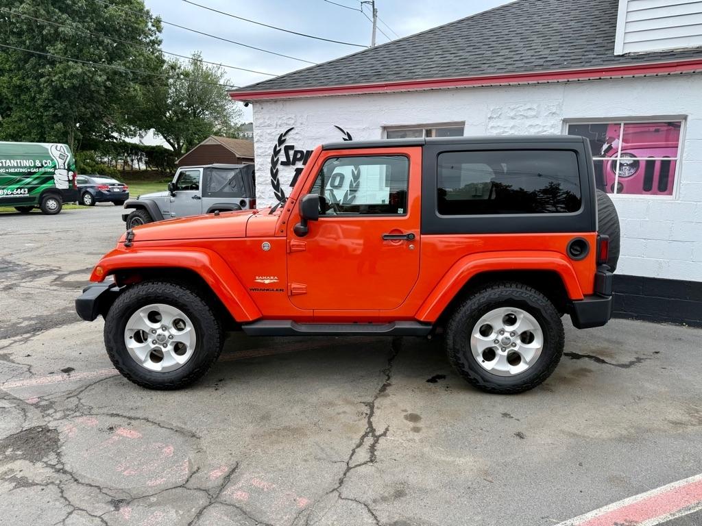 Jeep Wrangler 4WD 2dr Sahara 2015