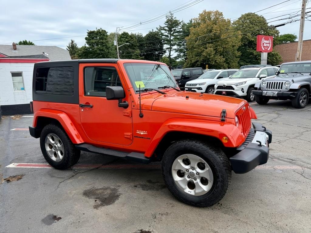 Jeep Wrangler 4WD 2dr Sahara 2015