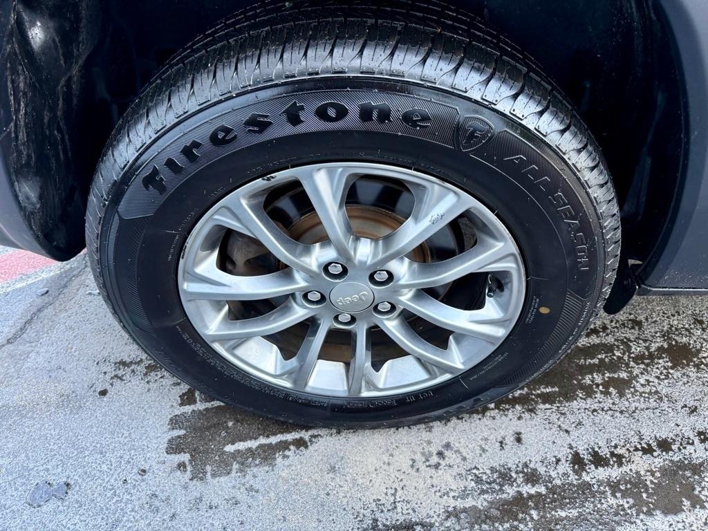 Jeep Cherokee Latitude Plus 4x4 2019
