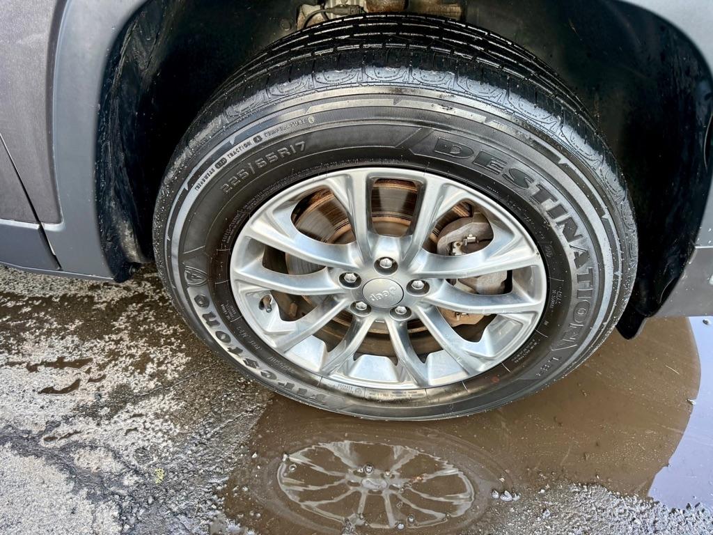 Jeep Cherokee Latitude Plus 4x4 2019