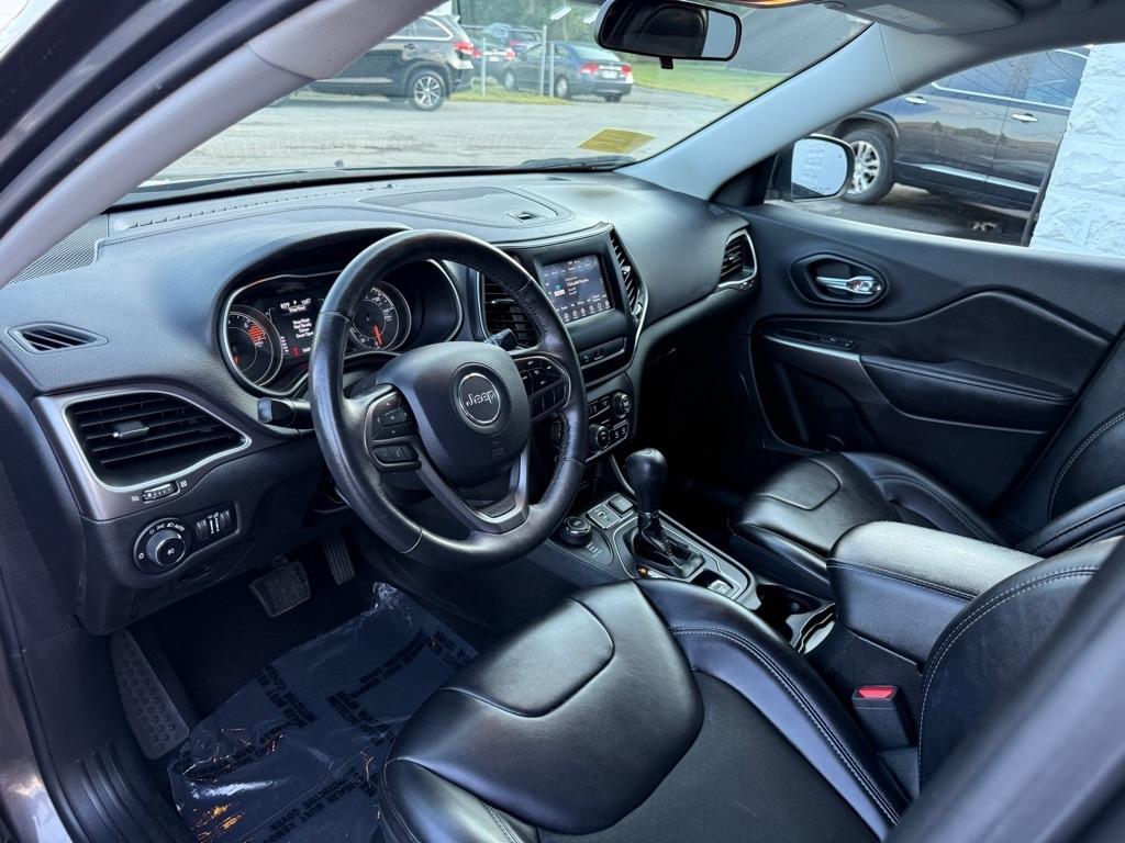 Jeep Cherokee Latitude Plus 4x4 2019