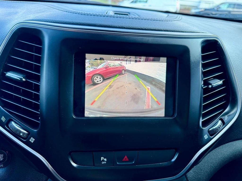 Jeep Cherokee Latitude Plus 4x4 2019
