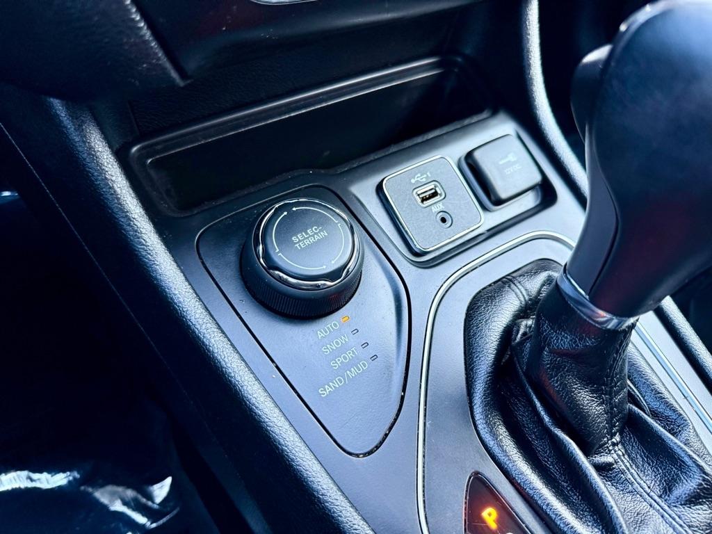 Jeep Cherokee Latitude Plus 4x4 2019