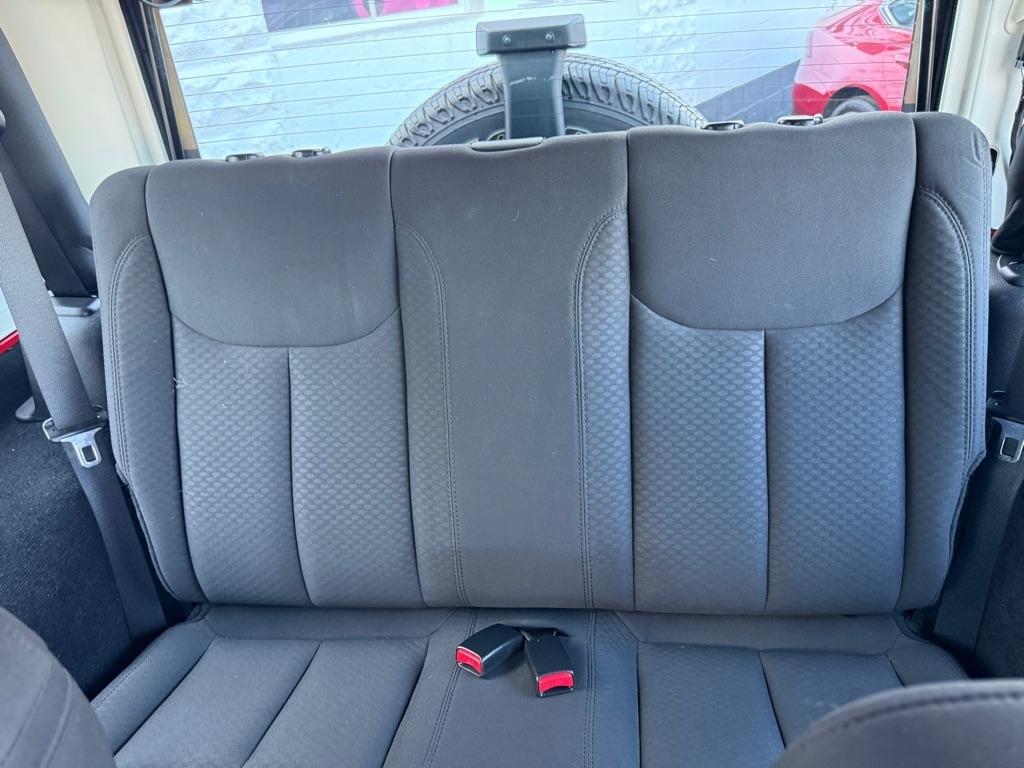 Jeep Wrangler 4WD 2dr Sport 2016
