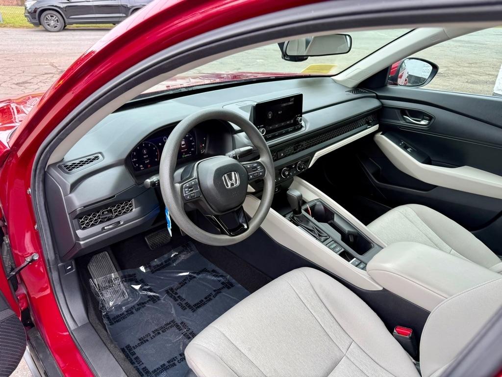 Honda Accord Sedan LX CVT 2024