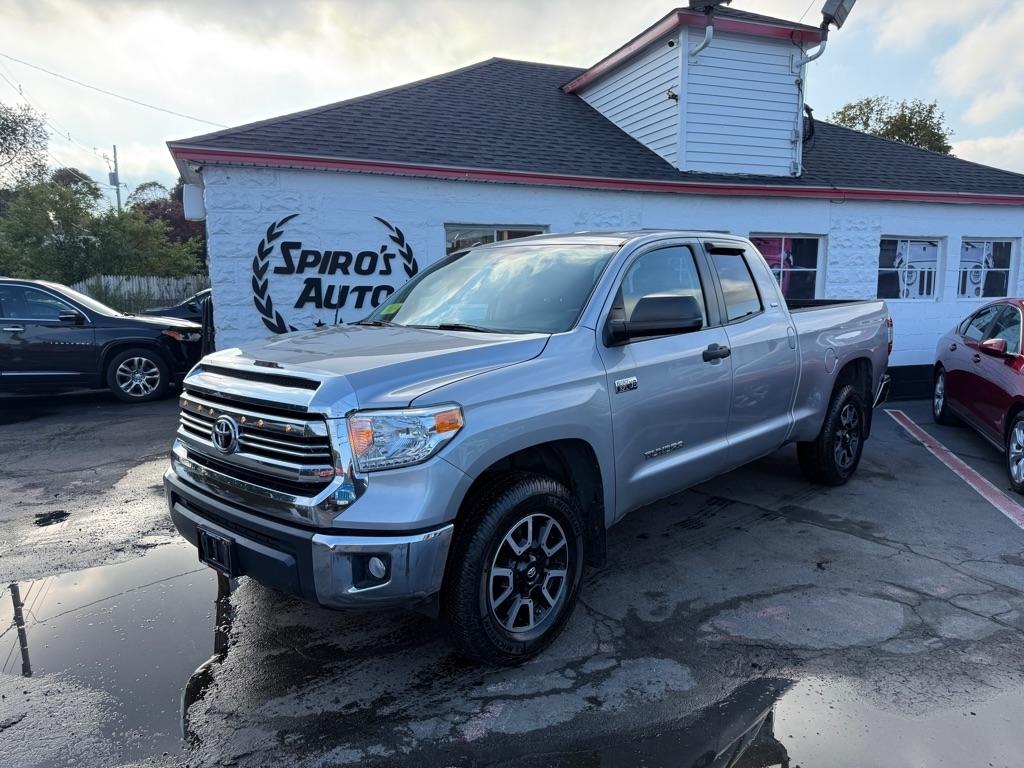 Toyota Tundra 4WD TRD Pro Double Cab 6.5' Bed 5.7L (Natl) 2017
