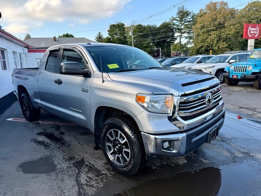 Toyota Tundra 4WD TRD Pro Double Cab 6.5' Bed 5.7L (Natl) 2017