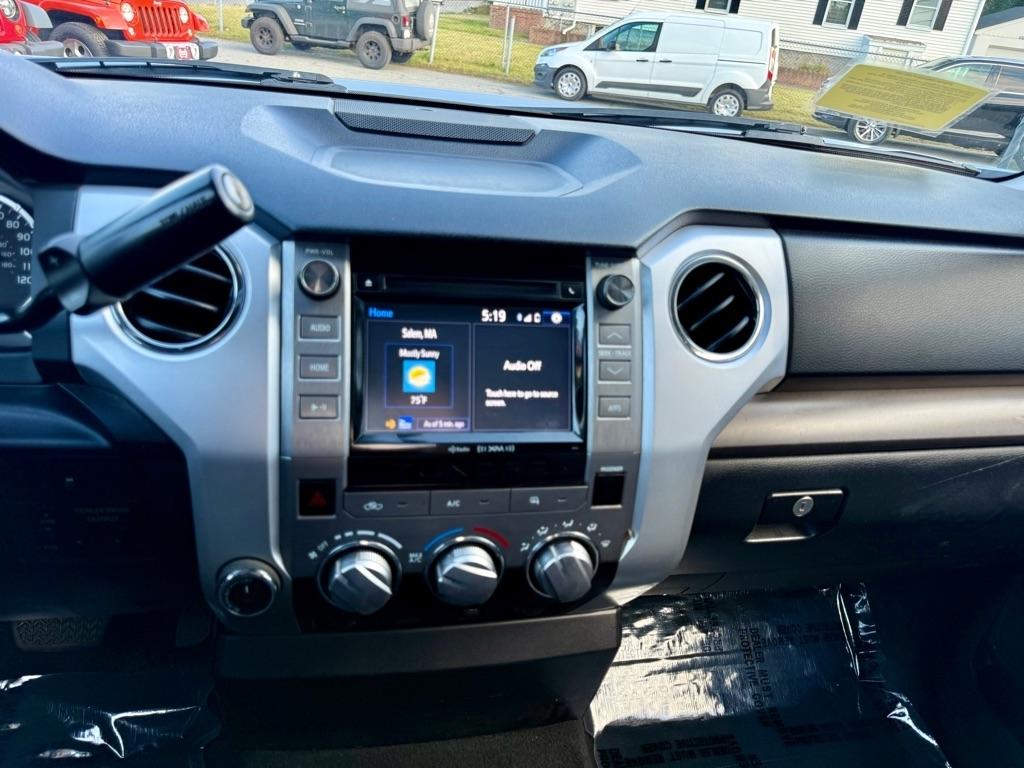 Toyota Tundra 4WD TRD Pro Double Cab 6.5' Bed 5.7L (Natl) 2017