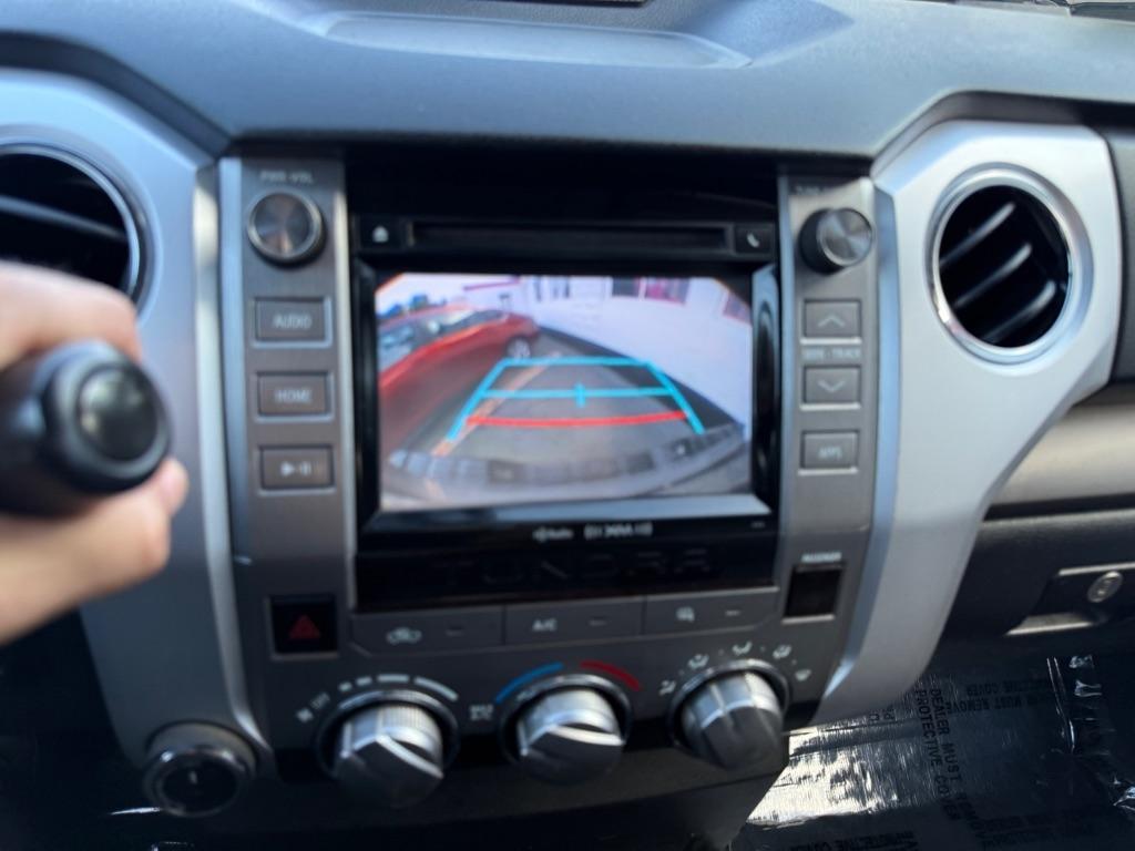 Toyota Tundra 4WD TRD Pro Double Cab 6.5' Bed 5.7L (Natl) 2017