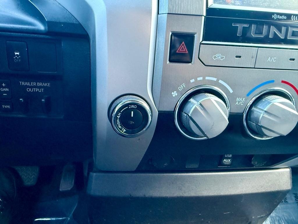 Toyota Tundra 4WD TRD Pro Double Cab 6.5' Bed 5.7L (Natl) 2017
