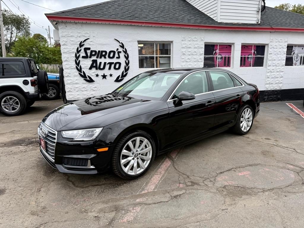 Audi A4 Sedan Komfort 45 TFSI quattro 2019