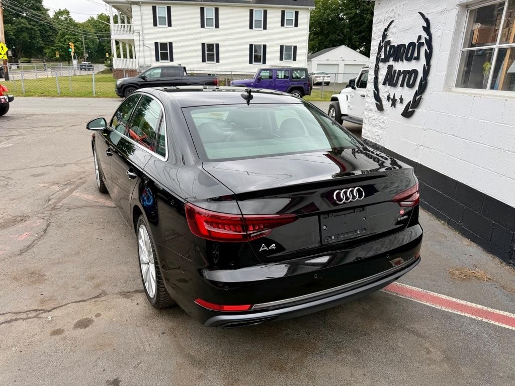 Audi A4 Sedan Komfort 45 TFSI quattro 2019