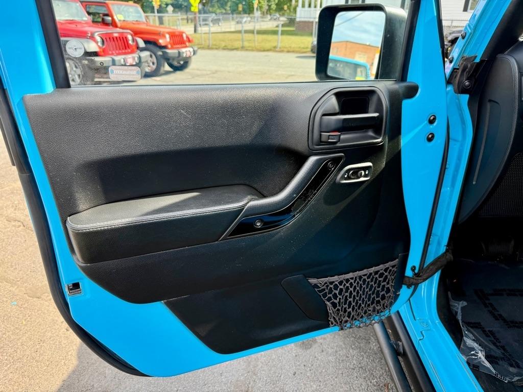 Jeep Wrangler Unlimited Winter 4x4 *Ltd Avail* 2017