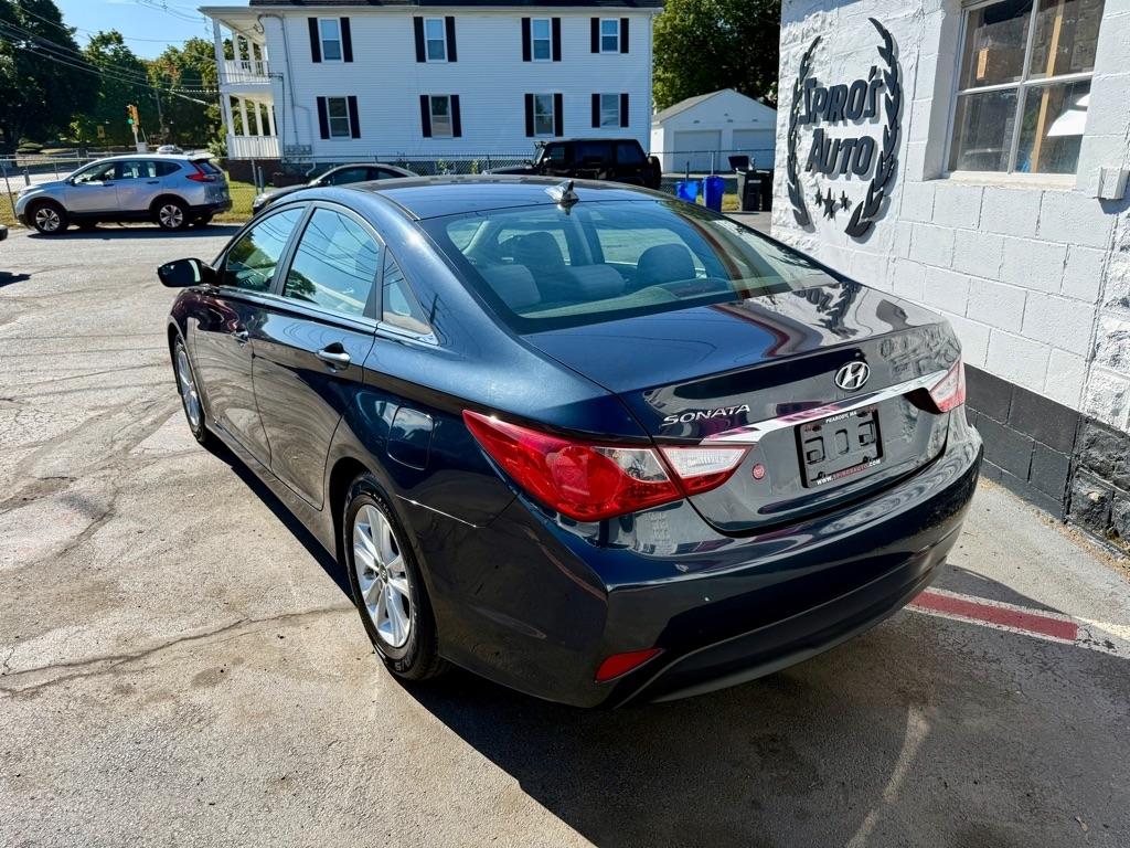 Hyundai Sonata 4dr Sdn 2.4L Auto GLS 2014