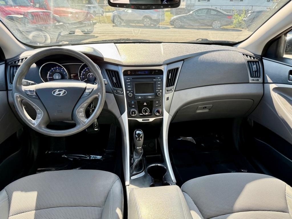 Hyundai Sonata 4dr Sdn 2.4L Auto GLS 2014