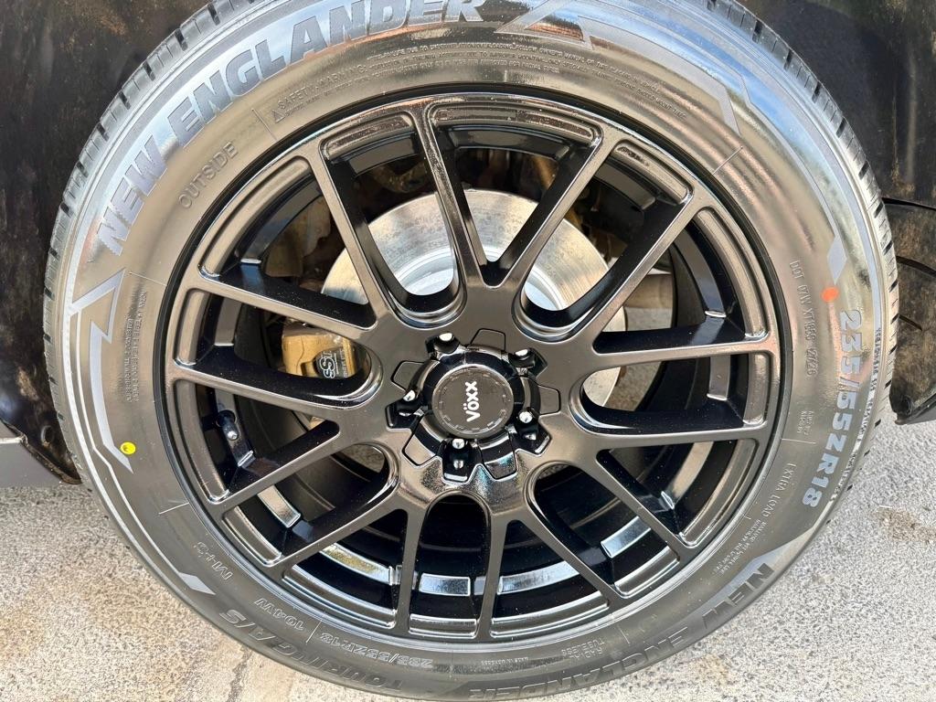 Dodge Challenger SXT RWD 2022