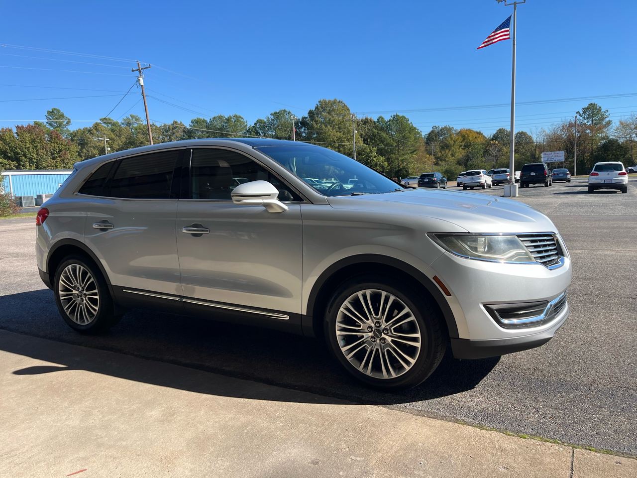 2018 Lincoln MKX Reserve Base photo 2