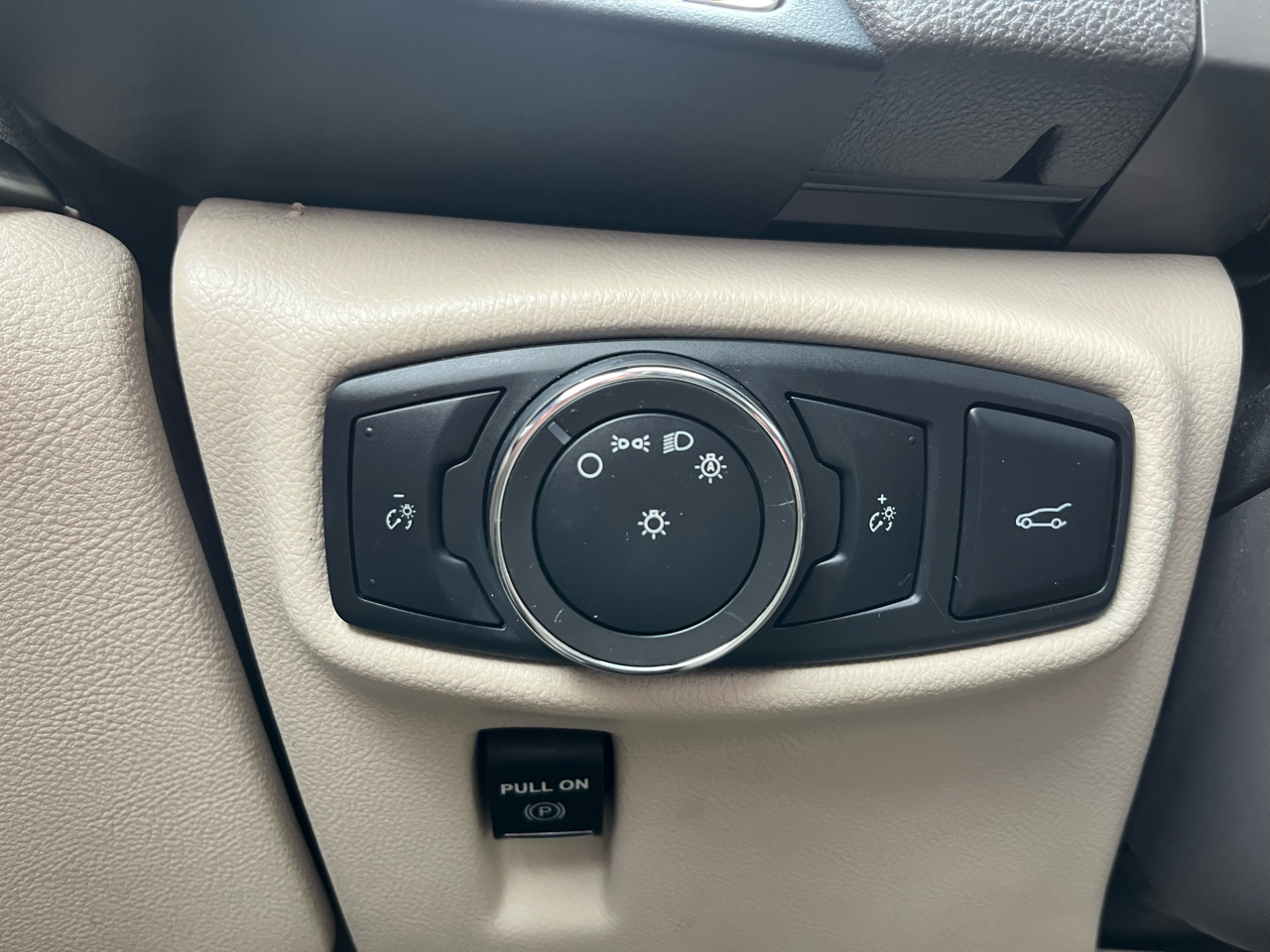 Lincoln MKX FWD 4dr Select 2016