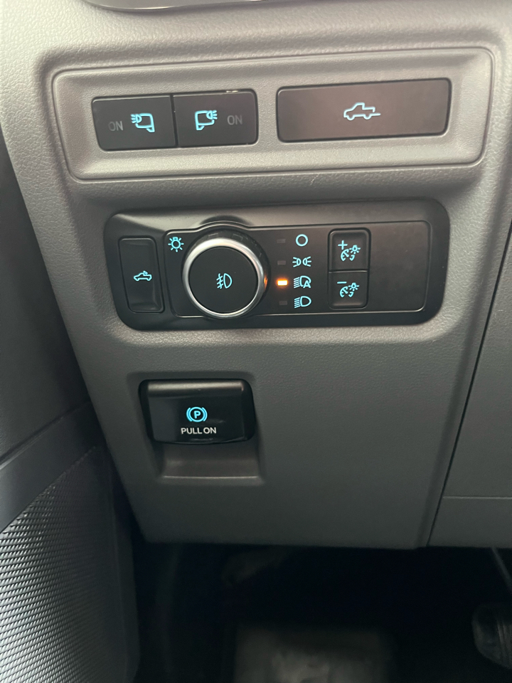 Ford F-150 XLT SuperCrew 5.5-ft. Bed 4WD 2021