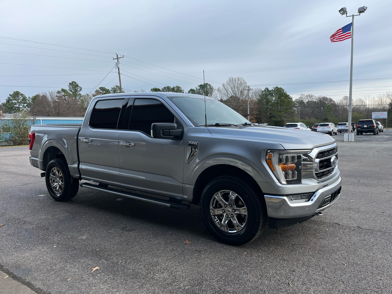 2021 Ford F-150 XL photo 2