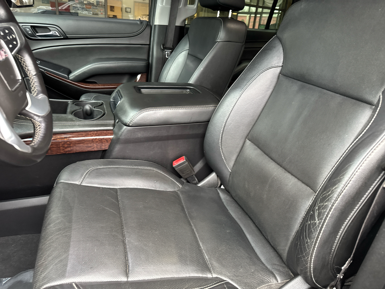 GMC Yukon XL 4WD 4dr SLT 2019