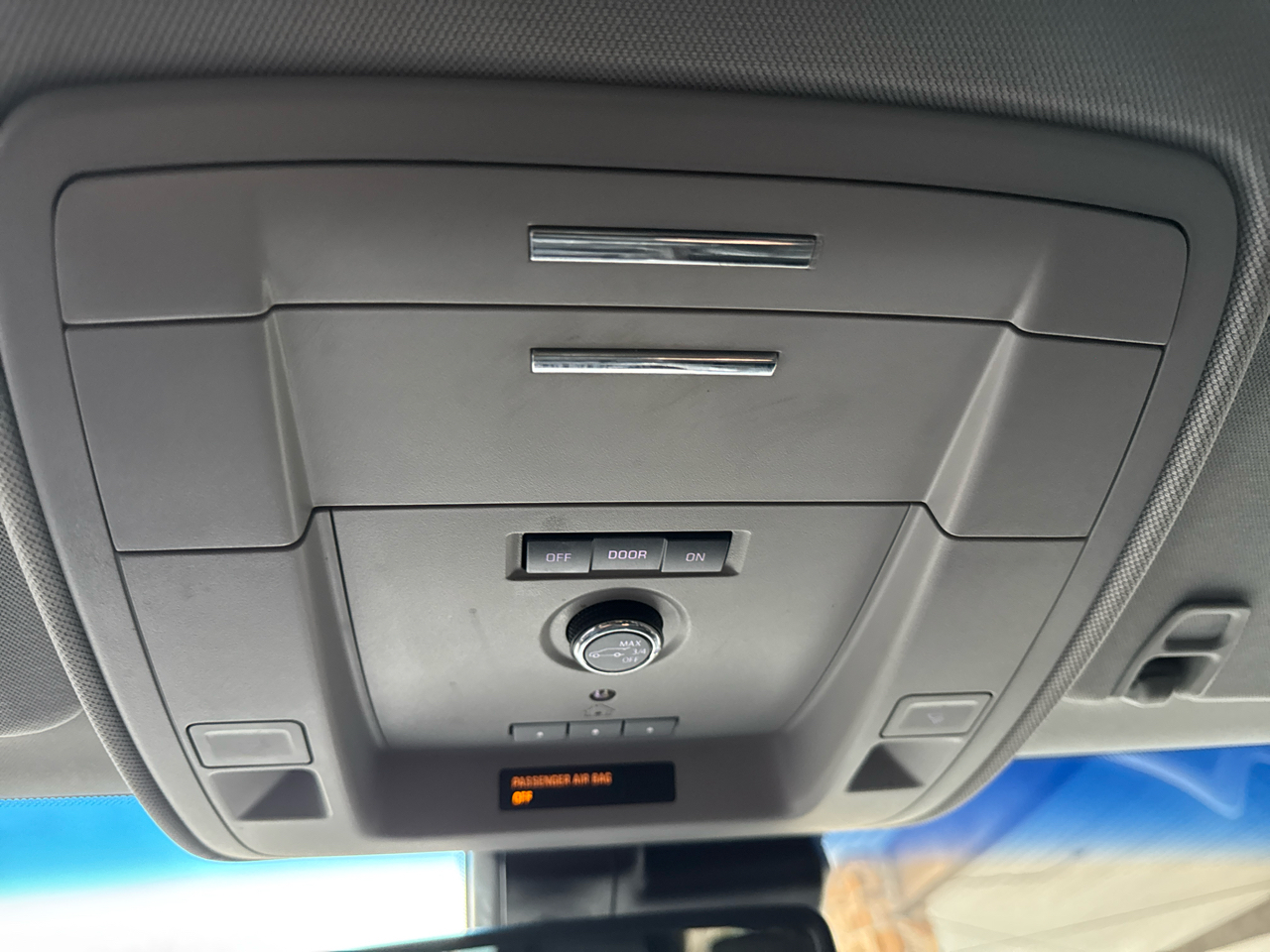 GMC Yukon XL 4WD 4dr SLT 2019