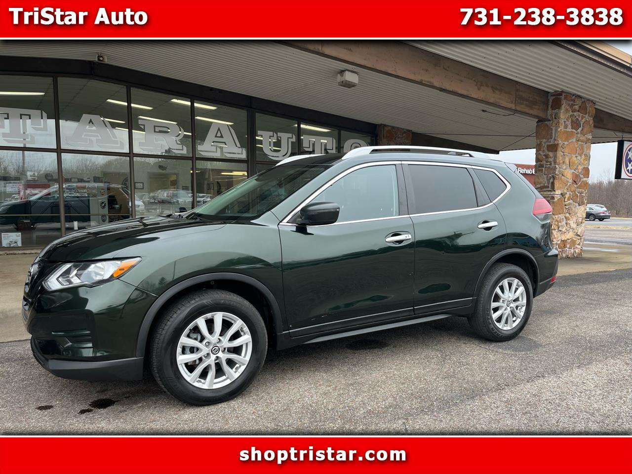 2019 Nissan Rogue SV's photo