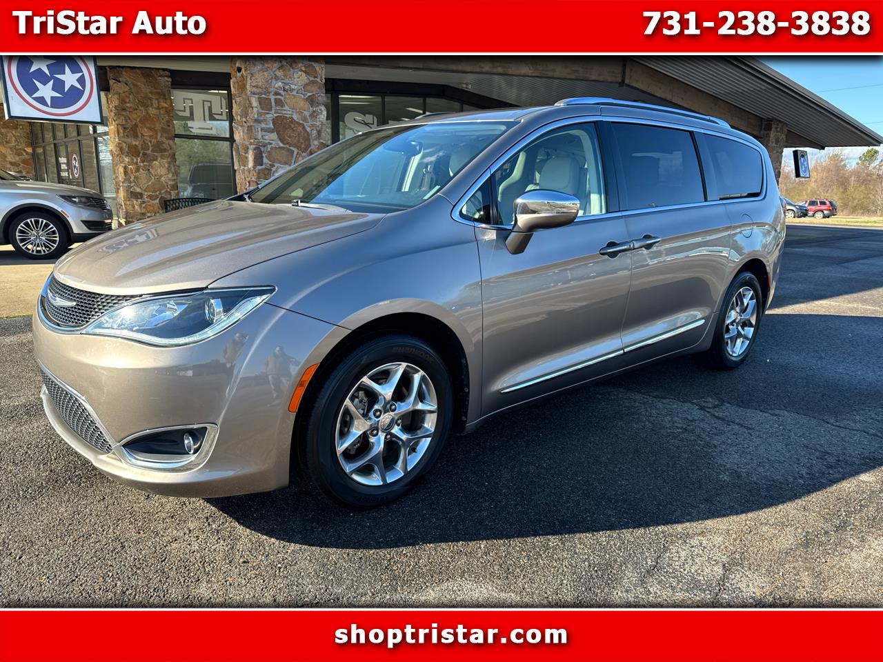 2017 Chrysler Pacifica Limited FWD