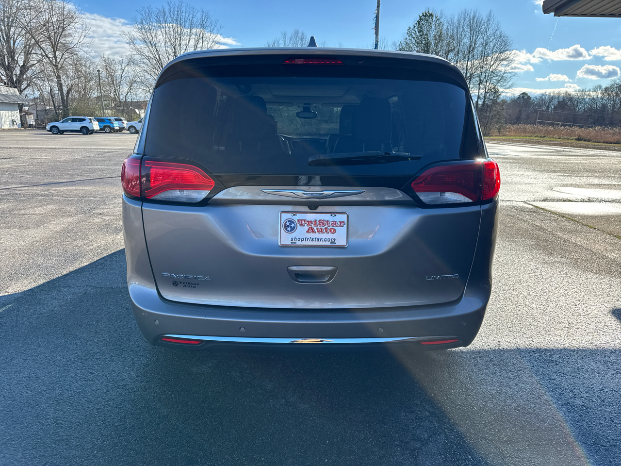 Chrysler Pacifica Limited FWD 2017