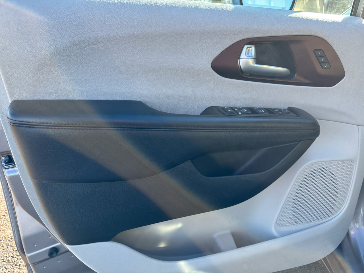 Chrysler Pacifica Limited FWD 2017