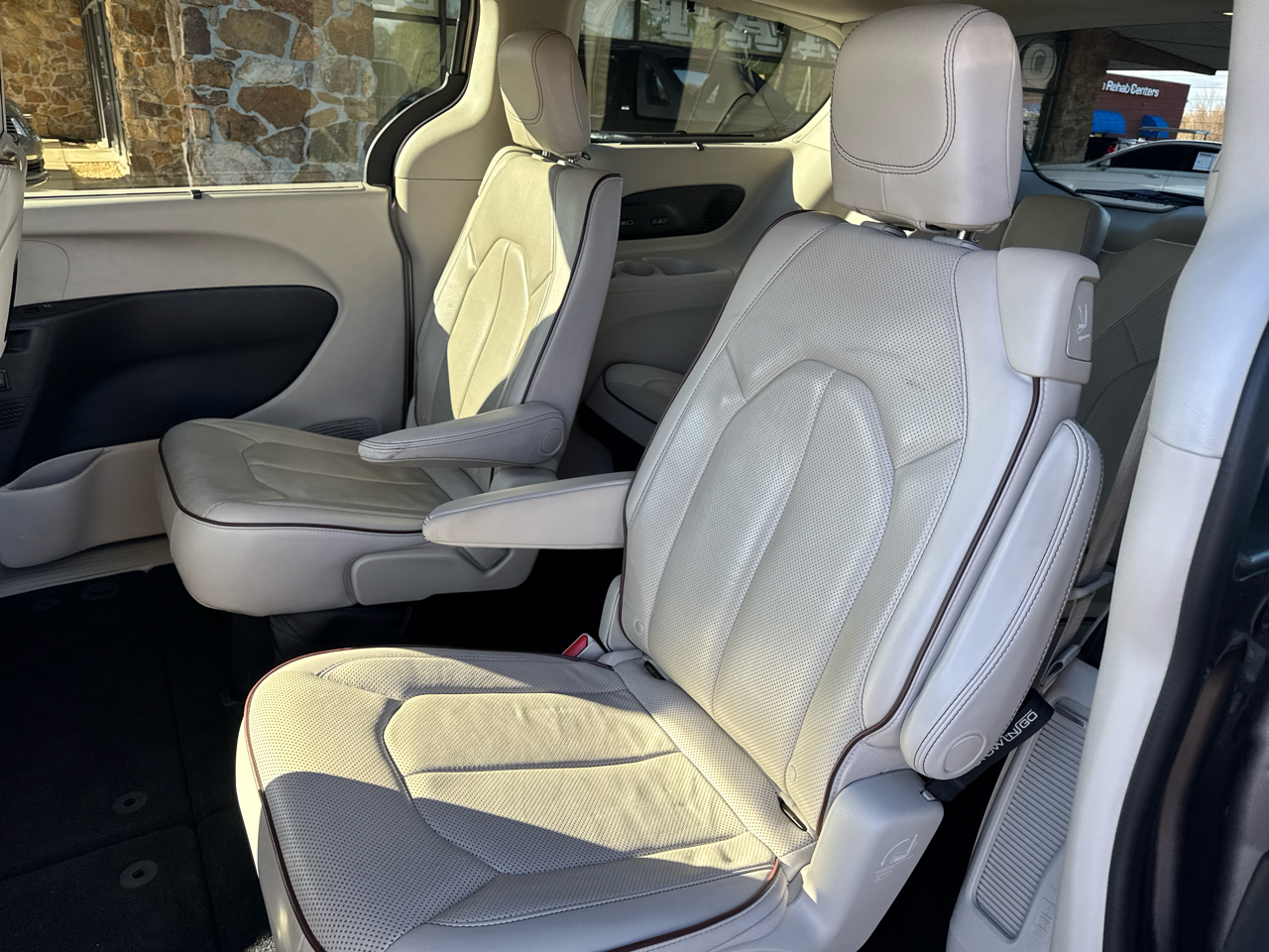 Chrysler Pacifica Limited FWD 2017