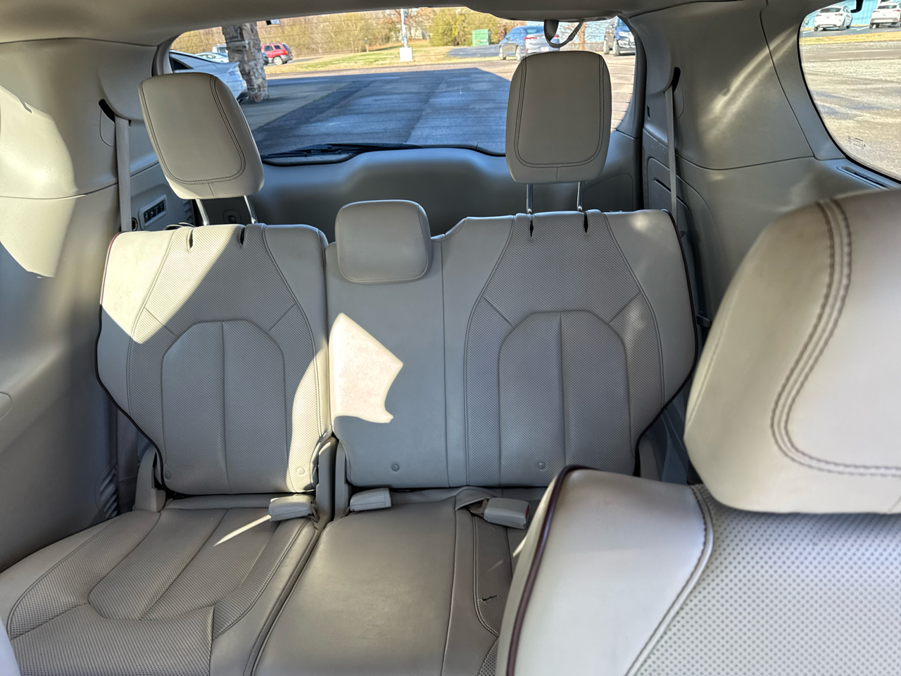 Chrysler Pacifica Limited FWD 2017